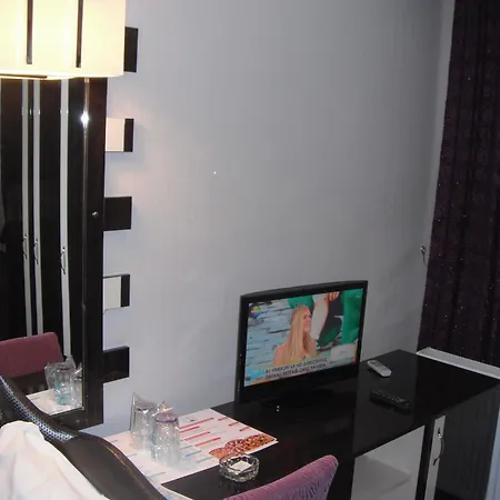 Risiss Hotel 2*