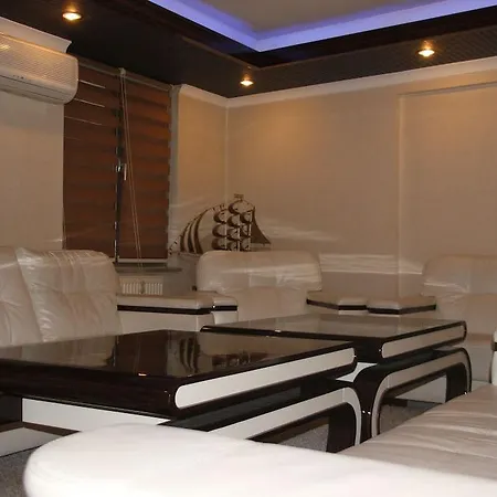 Hotel Risiss 2*